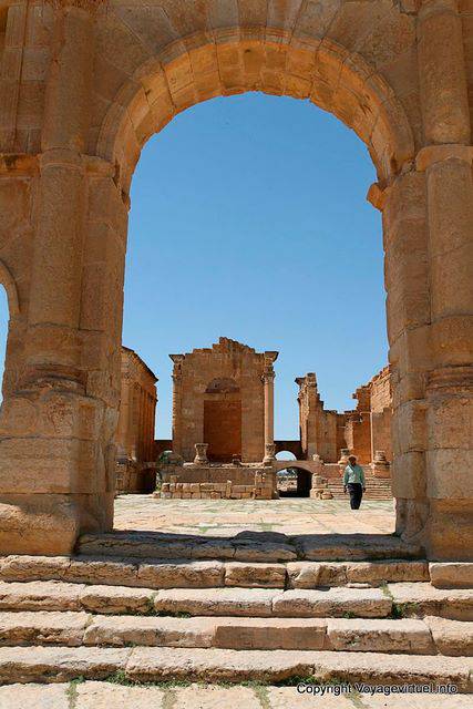 Sbeïtla, Capitol, the Temple of Juno - Tunisia