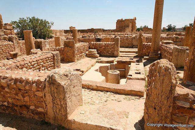 Sbeïtla house with bath - Tunisia