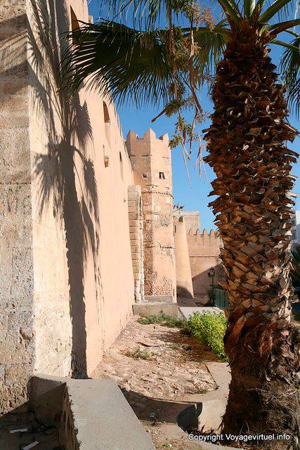 Sfax, polygonal tower walls - Tunisia