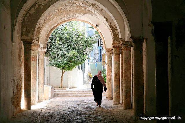 Towards the street Sidi Ben Arous, Tunis - Tunisia