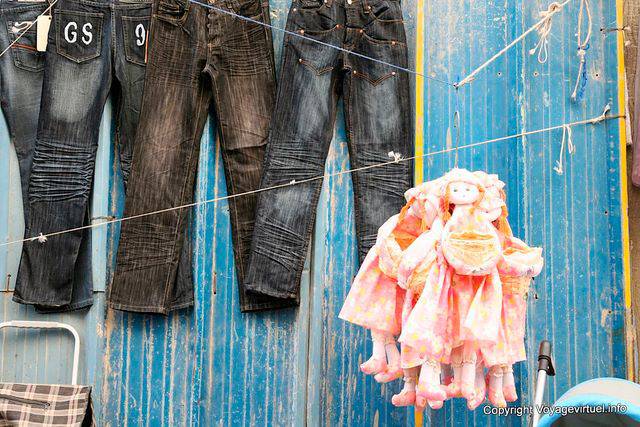 Tunis medina, jeans and rag dolls - Tunisia