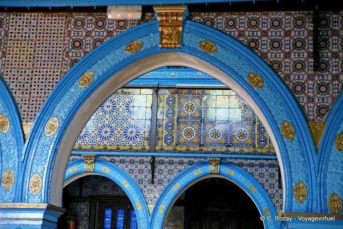 Decorative earthenware to Ghriba synagogue - Tunisia