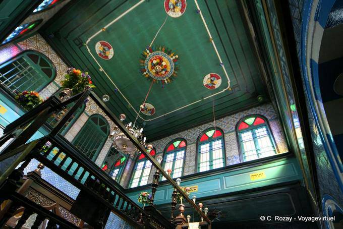 Ceiling above the teva, jewish synagogue, Djerba - Tunisia