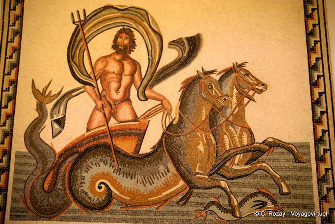 Mosaics reprséentant Poseidon Guellala Museum - Tunisia