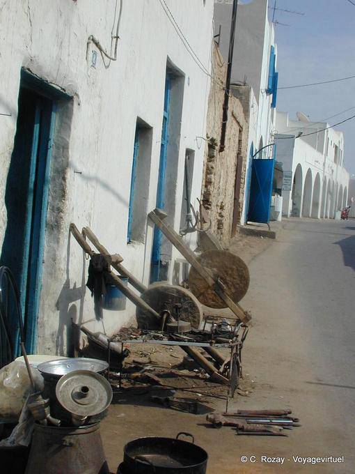 Rue iron, Houmt Souk - Tunisia