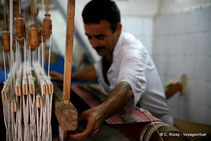 Weaver, Houmt Souk - Tunisia