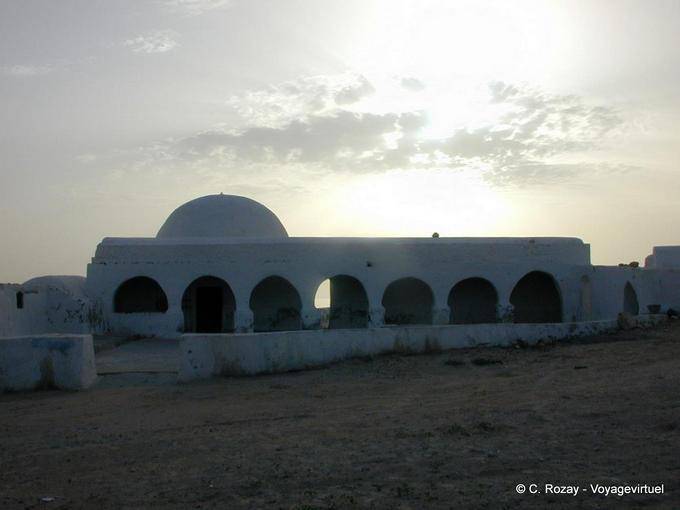 Arches of the mosque of Sidi Jmour, against the light to Djerba - Tunisia