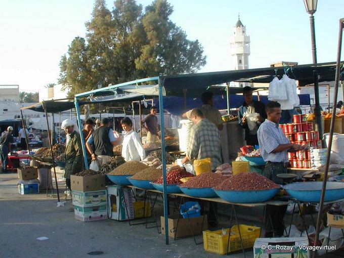 Etal pulses, market Douz - Tunisia
