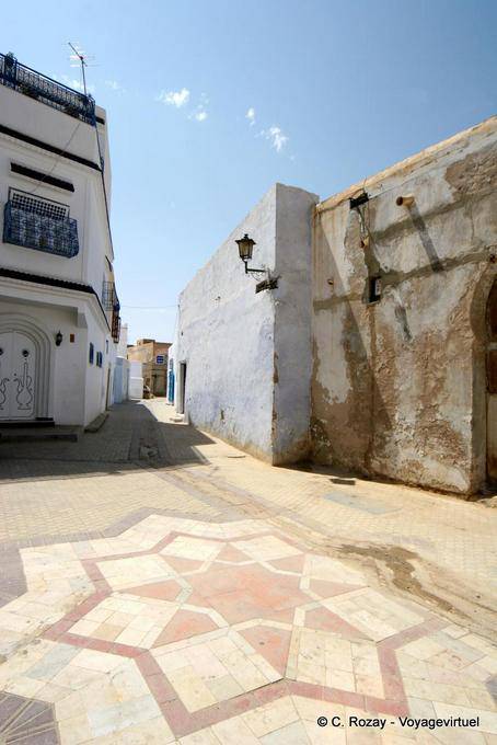 Kairouan, starry place in the streets - Tunisia