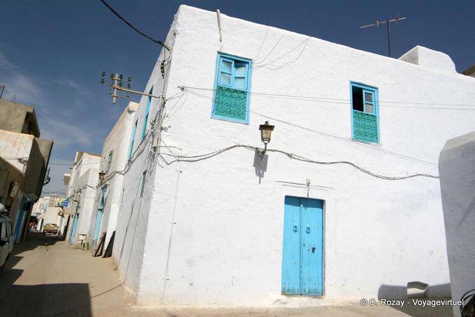 Nothing to see, in the medina, Kairouan - Tunisia