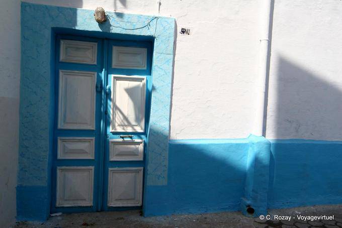 Kairouan, another door collection - Tunisia