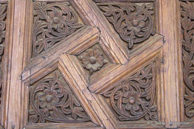 Detail of sculptures on a wooden door, Oqba Ibn Nafi Jamaa Mosque, Kairouan - Tunisia