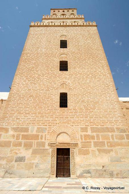 Close-up from the foot of the minaret, Grand Mosque, Kairouan - Tunisia