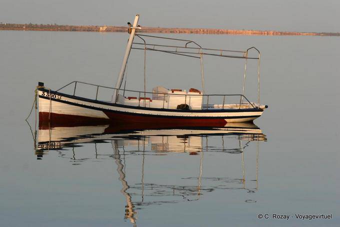 Boat photographed at dawn archipelago Kerkennah Ouled Kacem - Tunisia