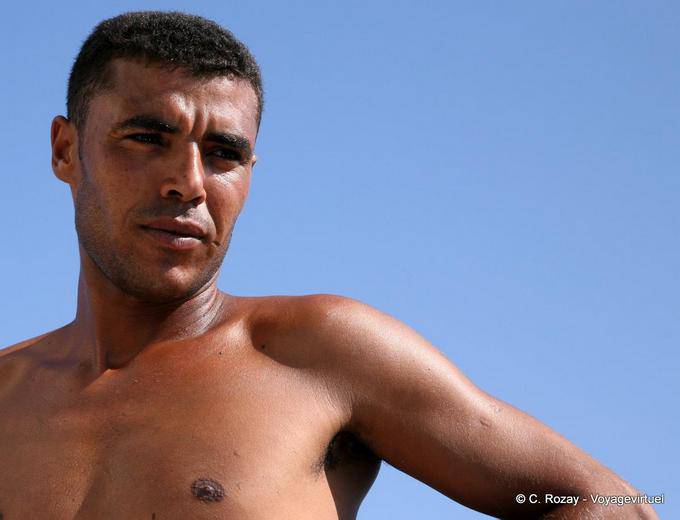 Man look at fishing, Ouled Kacem, Kerkennah - Tunisia