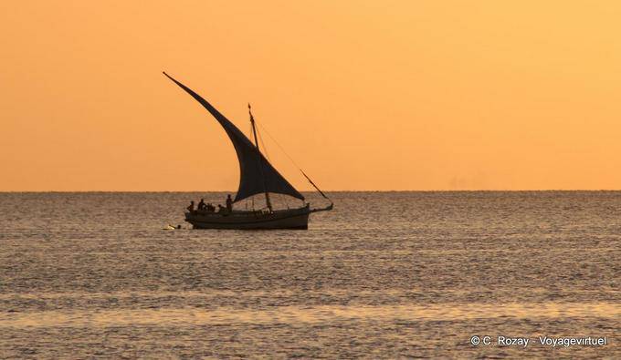 Flouka in evening light, Sidi Frej, Kerkennah - Tunisia