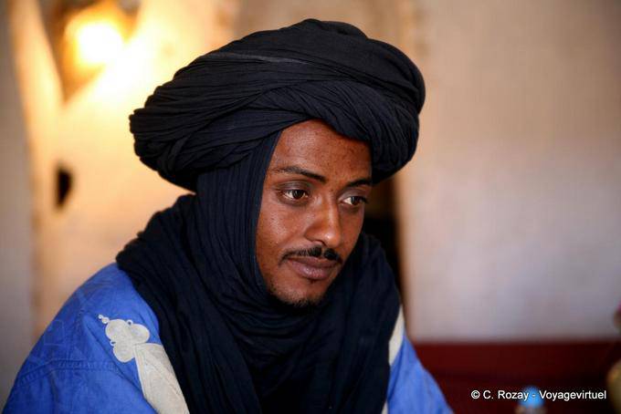 Blue Man Douiret - Tunisia