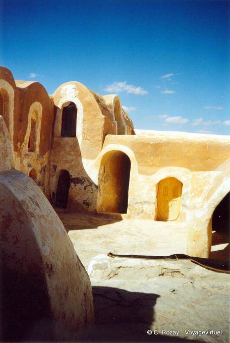 Tunisian colors, Ksar Haddada - Tunisia