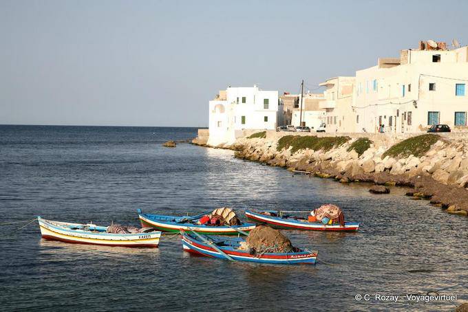 Boats of Avenue side of the January 14, Mahdia - Tunisia