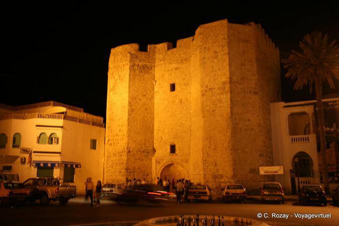 Fortified gate dating from the sixteenth century Skifa Kahla, Mahdia - Tunisia