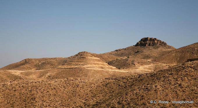Jebel landscape, near Matmata - Tunisia