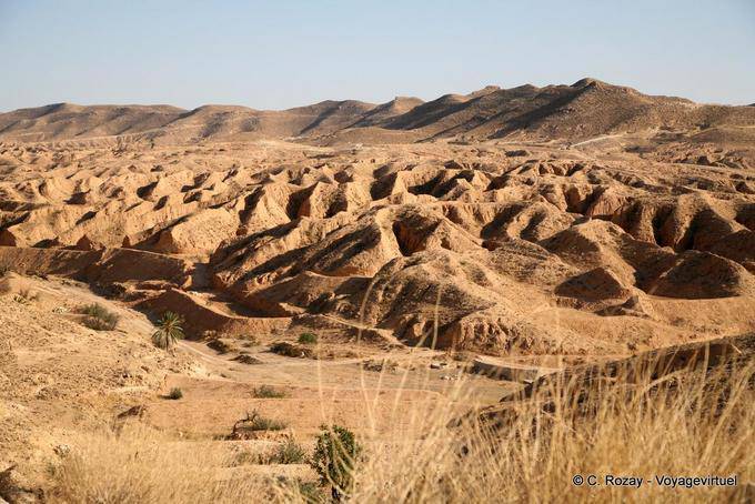 Apocalyptic vision of the foothills of the Jebel Dahar, Matmata - Tunisia