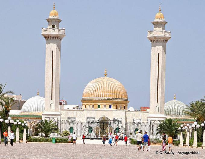 The minarets (25m high) and domes of the mausoleum of Bourguiba, Monastir - Tunisia