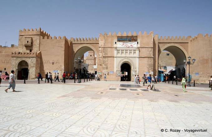 Bab Diwan, main entrance to the medina, Sfax - Tunisia
