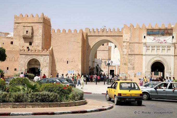 Sfax, doors and fortifications of the city - Tunisia