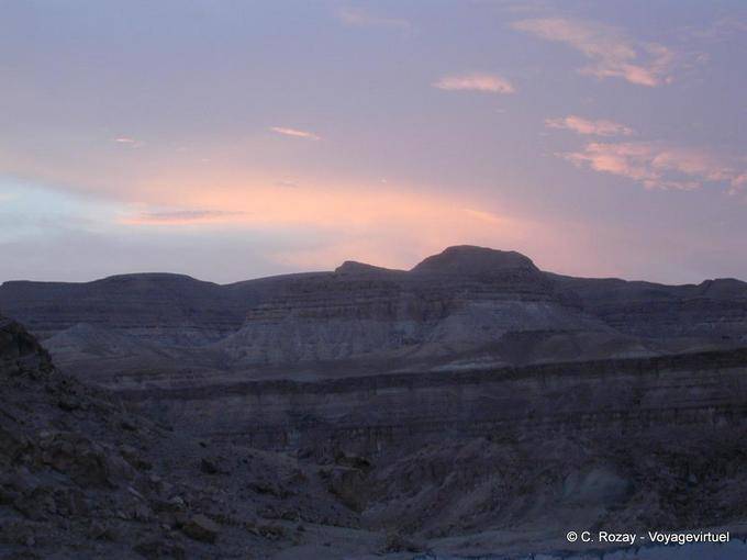 Evening lights between Tamerza Chebika - Tunisia
