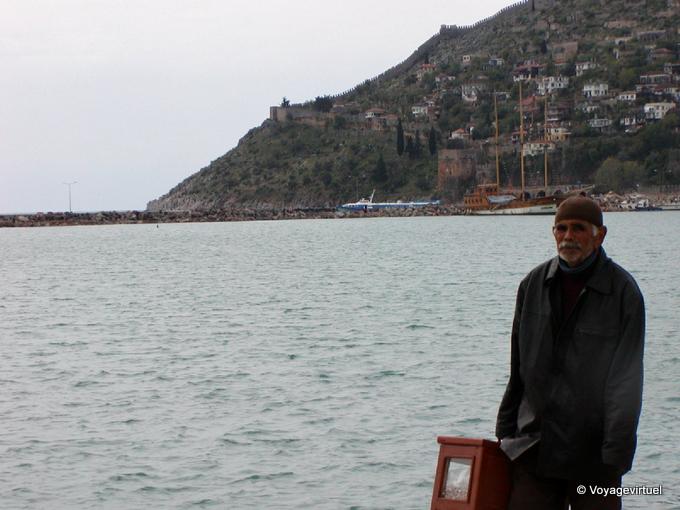 The fisherman is back, Alanya - Turkey